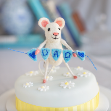 Father's Day Mouse with a Dad Bunting - GEMINI ATELIER