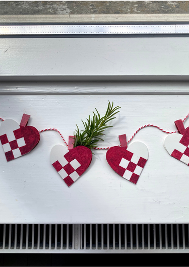 Tall Hat Tales - Hand-painted Christmas Hearts