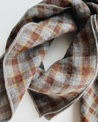 Eddie Scarf - Grey Check - GEMINI ATELIER