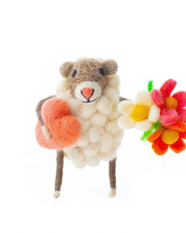 Heart and Flowers Sheep - GEMINI ATELIER