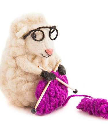 Knitting Nell Sheep from Woolacombe in Purple - GEMINI ATELIER